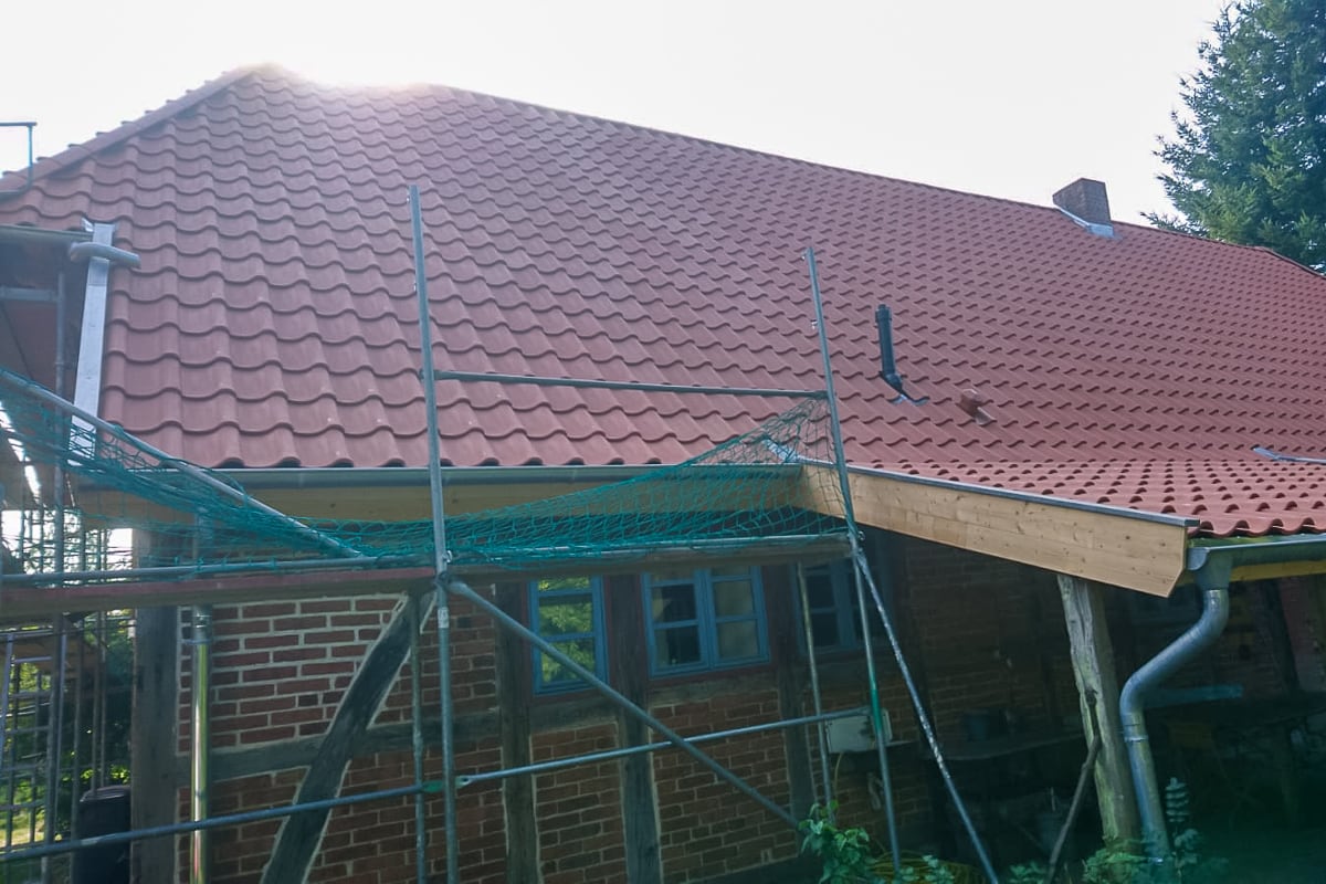 Dachdeckerei Krüger © 2018 - Sanierung Dacheindeckung