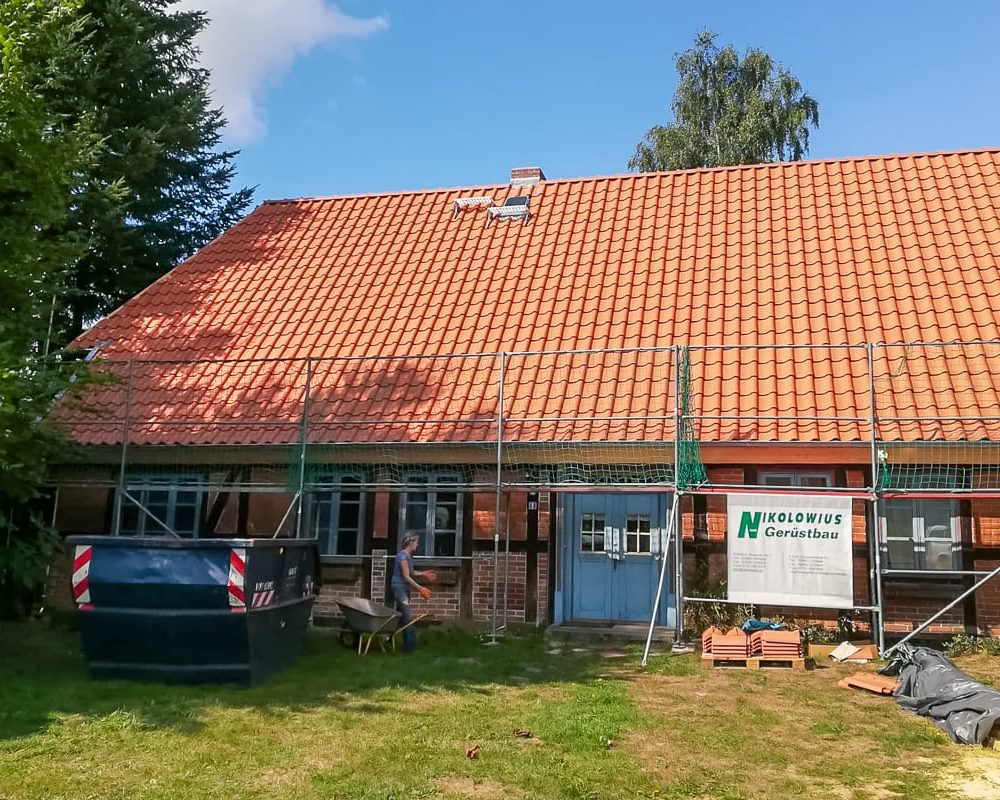 Dachdeckerei Krüger © 2018 - Sanierung Dacheindeckung